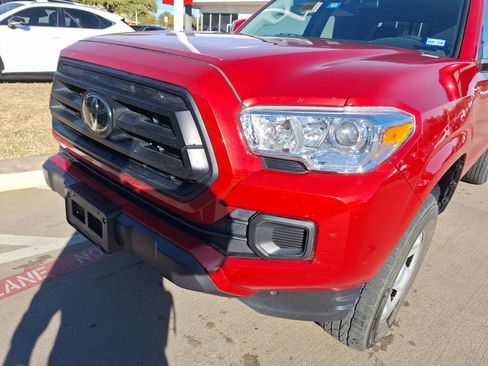 Used 2023 Toyota Tacoma SR image 10