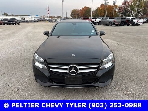 Used 2018 Mercedes-Benz C 300 Sedan image 2