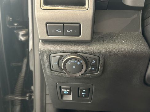 Used 2020 Ford F150 Raptor w/ Equipment Group 802A Luxury image 9