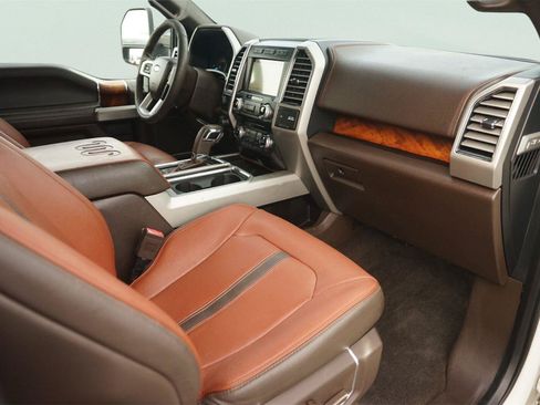 Used 2018 Ford F150 King Ranch w/ Equipment Group 601A Luxury AWD/4WD image 18