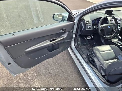 Used 2011 Volvo C30 T5 R-Design image 10