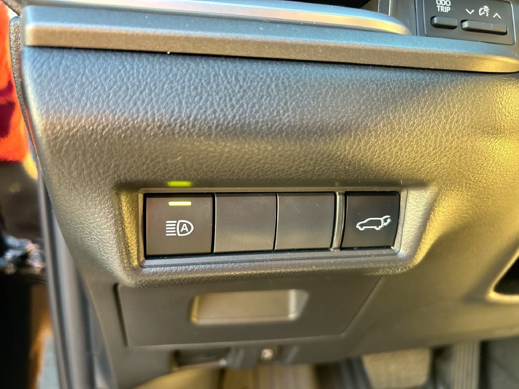 Used 2025 Toyota Grand Highlander AWD Hybrid image 14