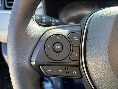 Used 2024 Toyota RAV4 Limited image 28