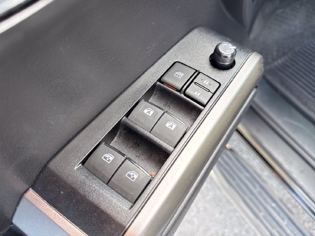 Used 2023 Toyota Tacoma Limited AWD/4WD image 27