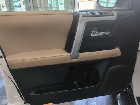 Used 2021 Toyota 4Runner SR5 Premium w/ Moonroof Package AWD/4WD image 14