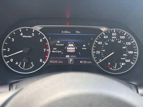 Used 2020 Nissan Sentra SV FWD image 16