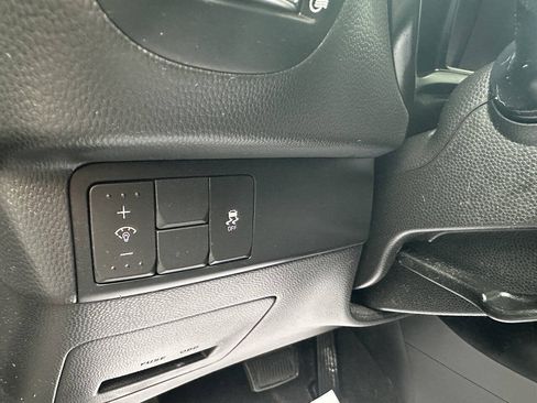Used 2014 Kia Soul FWD image 17