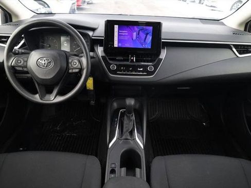 Certified 2025 Toyota Corolla LE image 20