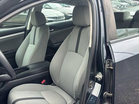 Used 2019 Honda Civic LX image 10