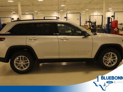 New 2025 Jeep Grand Cherokee Laredo X