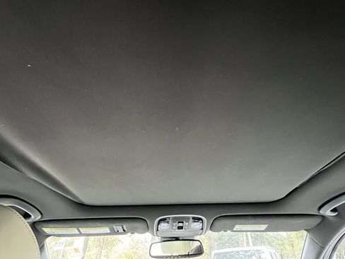 Used 2018 Kia Sorento SX image 37