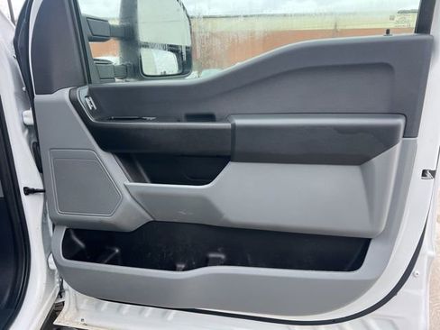 Used 2024 Ford F250 XL w/ Snow Plow Prep Package AWD/4WD image 10