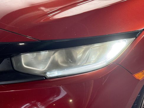 Used 2019 Honda Civic LX image 9