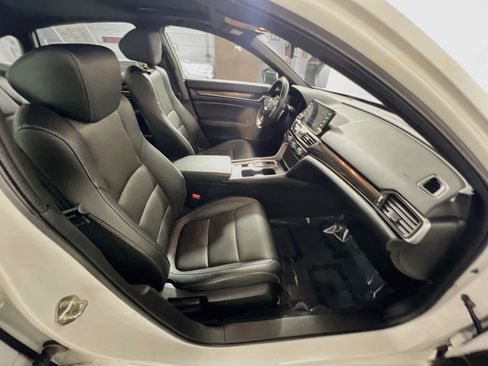 Used 2020 Honda Accord Sport image 31