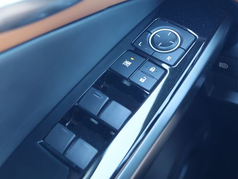 Used 2025 Lexus IS 350 F Sport w/ Accessory Package RWD image 13