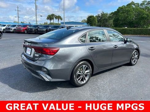 Used 2024 Kia Forte LXS FWD image 6