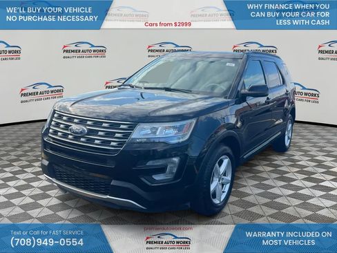 Used 2017 Ford Explorer XLT w/ Equipment Group 202A AWD/4WD image 1