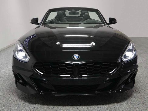 Used 2026 BMW Z4 M40i w/ Premium Package RWD image 3