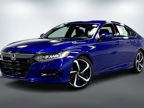 Used 2018 Honda Accord Sport image 3