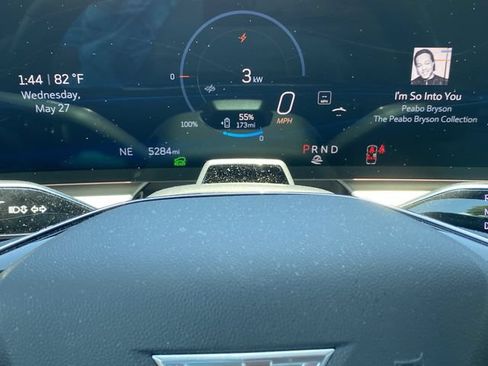 Certified 2026 Cadillac Lyriq Premium Sport AWD/4WD image 21