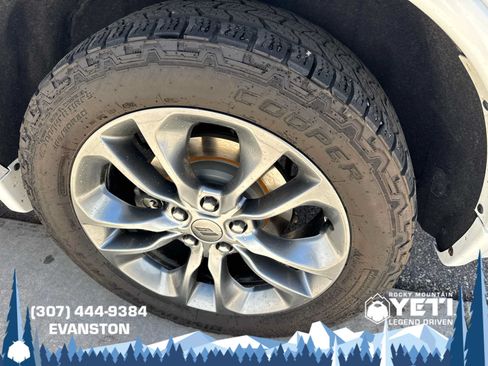 Used 2020 Dodge Durango GT AWD/4WD image 21