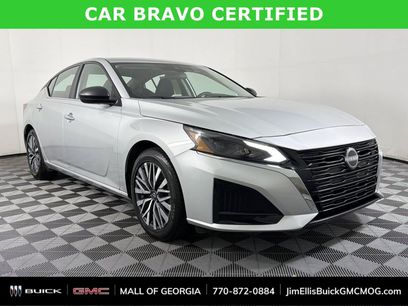 Used 2025 Nissan Altima 2.5 SV