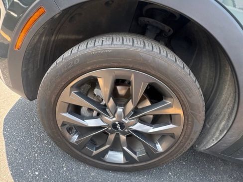 Certified 2022 Kia Sorento SX Prestige AWD/4WD image 9