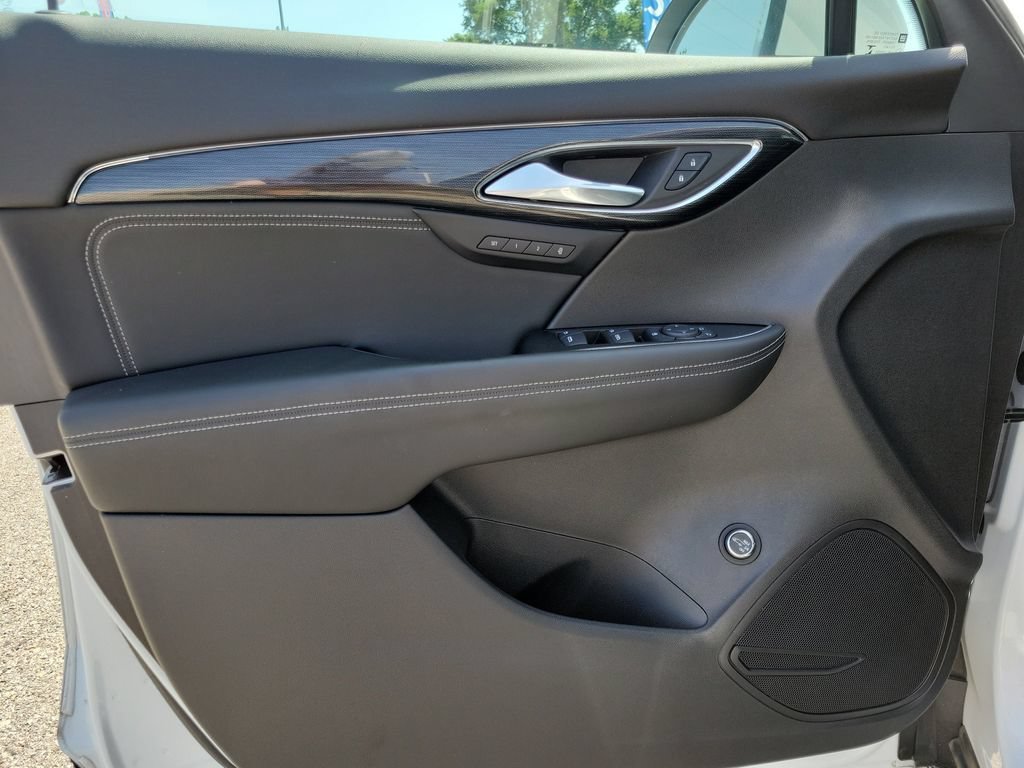 Used 2023 Buick Envision Essence FWD image 15