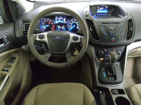 Used 2016 Ford Escape SE FWD image 22