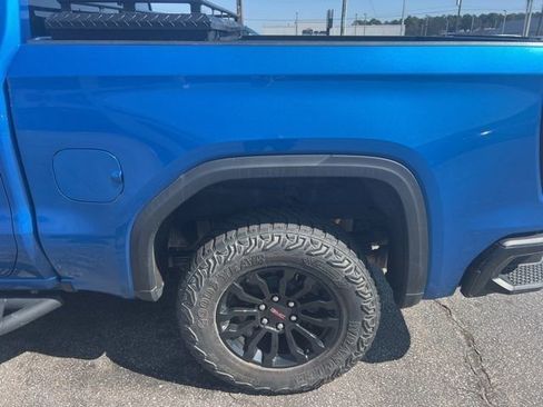 Used 2023 GMC Sierra 1500 AT4X image 13