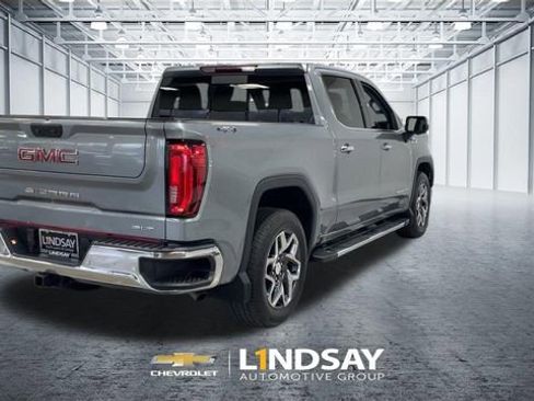 Used 2024 GMC Sierra 1500 SLT w/ SLT Premium Plus Package AWD/4WD image 9