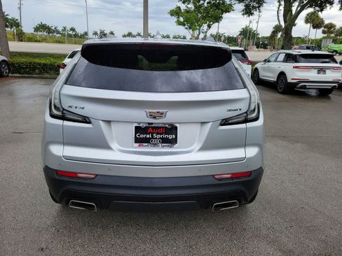 Used 2021 Cadillac XT4 Sport w/ Driver Awareness Package FWD image 7