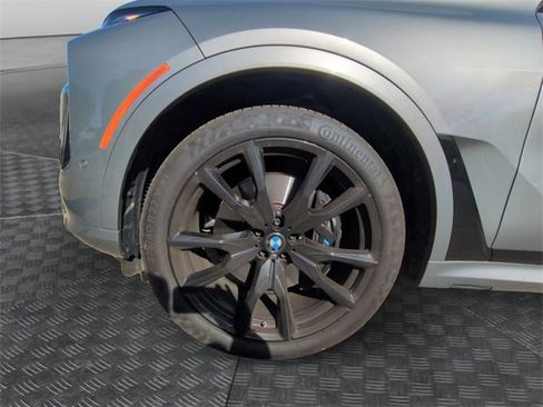 Certified 2023 BMW X7 xDrive40i w/ Executive Package image 9