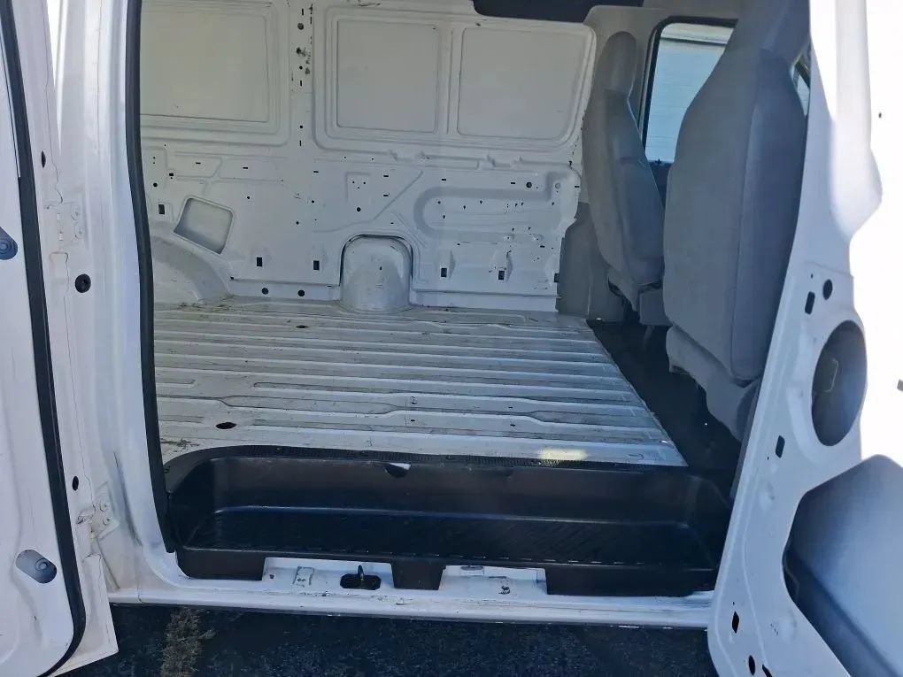 Used 2011 Ford E-250 and Econoline 250 Extended w/ PWR Group RWD image 29