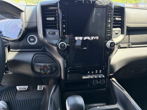 Certified 2022 RAM 1500 Laramie AWD/4WD image 19