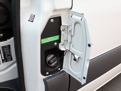 New 2025 Mercedes-Benz Sprinter 2500 image 18