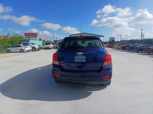 Used 2017 Chevrolet Trax LS FWD image 8