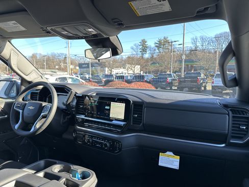 New 2026 Chevrolet Silverado 1500 LT image 16