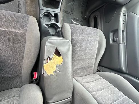 Used 2001 Ford Explorer XLT AWD/4WD image 20