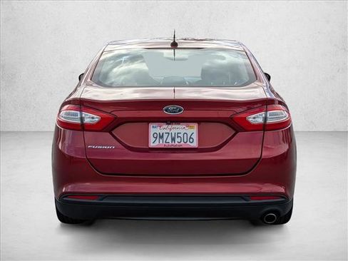 Used 2015 Ford Fusion S image 7