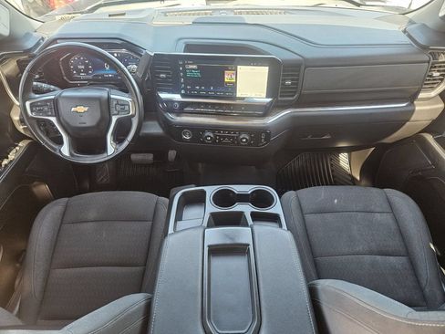 Used 2023 Chevrolet Silverado 1500 LT AWD/4WD image 26