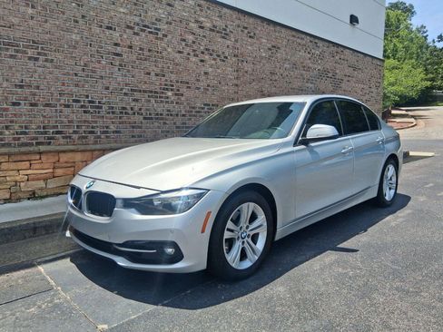 Used 2016 BMW 328i Sedan RWD image 1