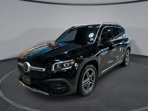 Certified 2022 Mercedes-Benz GLB 250 4MATIC image 1