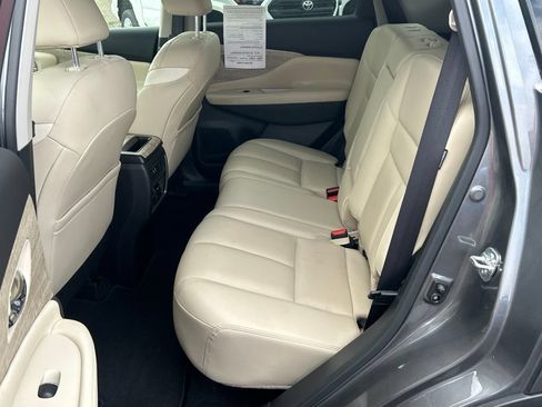Used 2024 Nissan Murano SL w/ Cargo Package FWD image 14