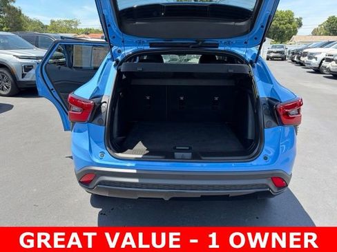 Certified 2024 Chevrolet Trax RS w/ Driver Confidence Package FWD image 16