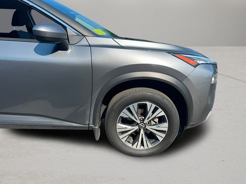 Used 2023 Nissan Rogue SV AWD/4WD image 25