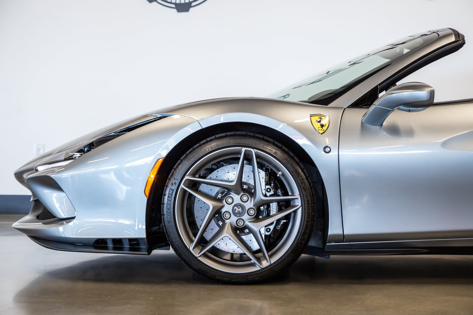 Used 2021 Ferrari F8 Tributo RWD image 19