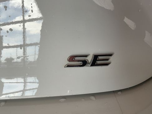 Used 2025 Toyota Camry SE FWD image 46