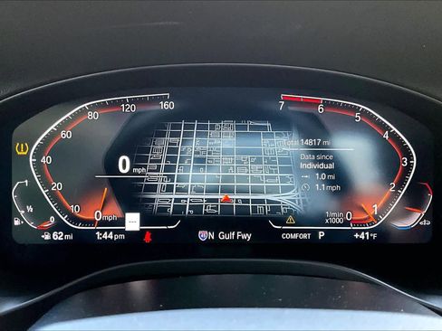 Used 2025 BMW X4 xDrive30i image 26