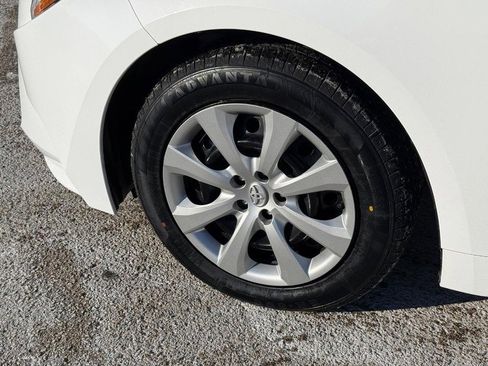 Used 2024 Toyota Corolla LE image 10